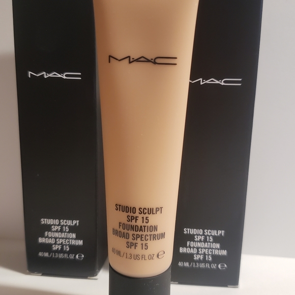 MAC Studio Sculpt Foundation SPF 15 *NC37* - Picture 1 of 4